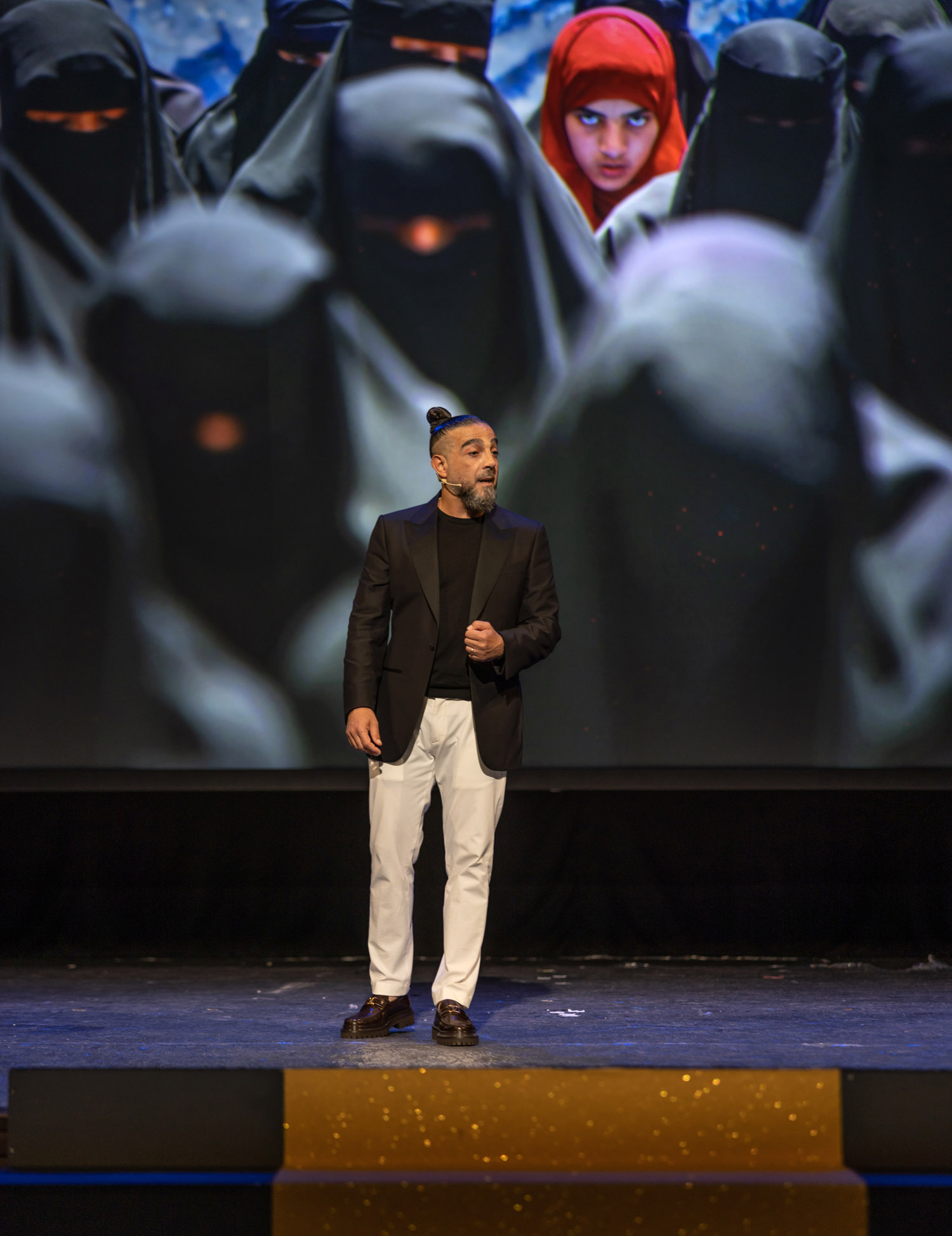 Muhammed Muheisen in the northeastern Greek island of Lesbos,